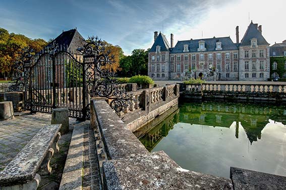 ARO Chateau et douves DomainedeCourances SITE