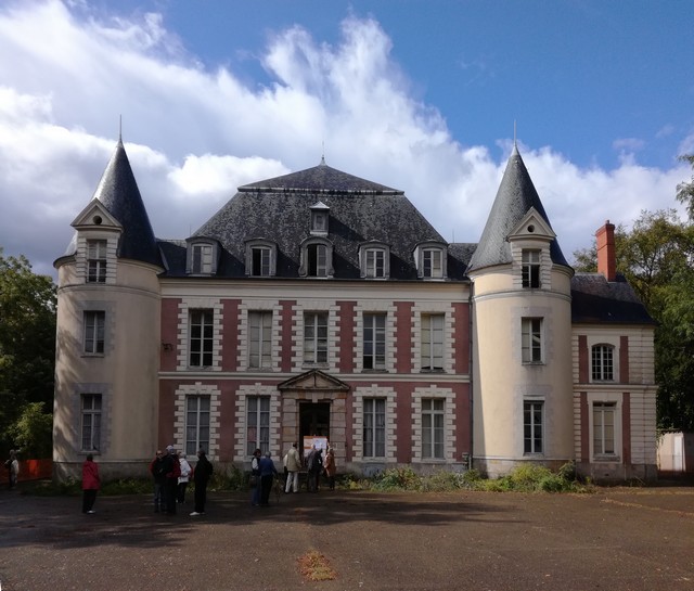 CHATEAU DE CORBEVILLE